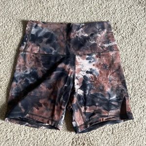 Lululemon Align Tie Dye Shorts Size 6